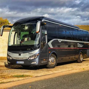 Alquiler de microbÃºs para bodas en Madrid