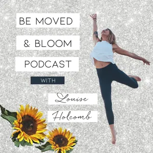 Balancing Your Hormones Through Yoga, Switching Careers & Living The Digital Nomad Life with Amanda Kingsmith