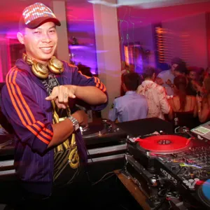 Episode 5 - DISCOLOGY Live Mix on TERRACE - BLANCHY's TASH/HCMC/VN June 2012