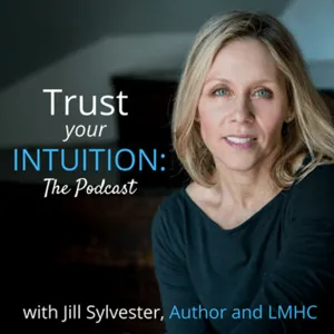 Conversation with Life Coach/Podcast Host Amy Green Smith